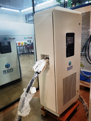 160KW CCS2 듀얼 총 DC 전기 차량 충전 스파일 / DC 빠른 충전 스테이션