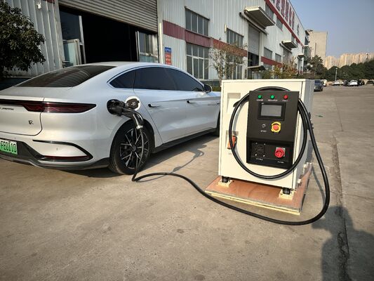 좋은 가격 모바일 에너지 저장 전원 은행 DC 충전기 80kWH 85kW 액체 냉각 IP54 7인치 터치 스크린 7m 케이블 CCS1 CCS2 CHAdeMO GBT 테슬라 충전 총 온라인